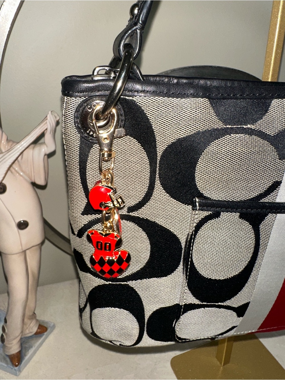 Coach Black and Red Signature Print Shoulder Bag - Picture 3 of 8